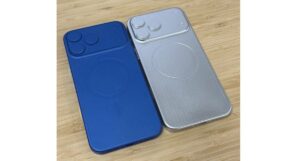 iPhone Ultra dummy units
