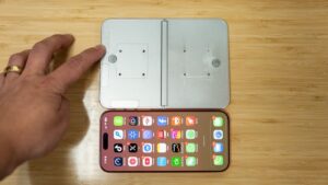foldable iPhone
