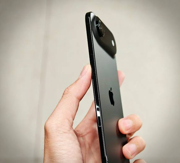 iPhone Air 2: Ακόμα πιο λεπτό, με μεγαλύτερη μπαταρία!